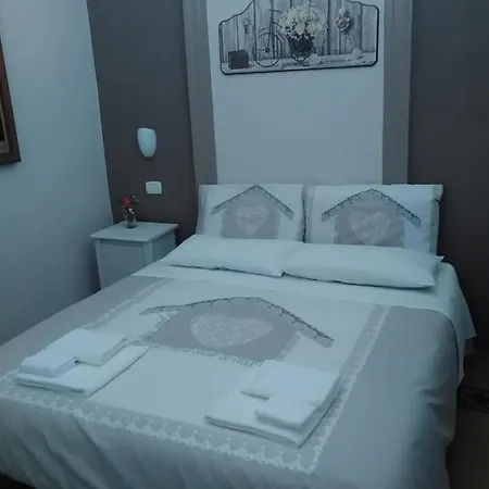 Cusmano Home Гостевой дом Катания